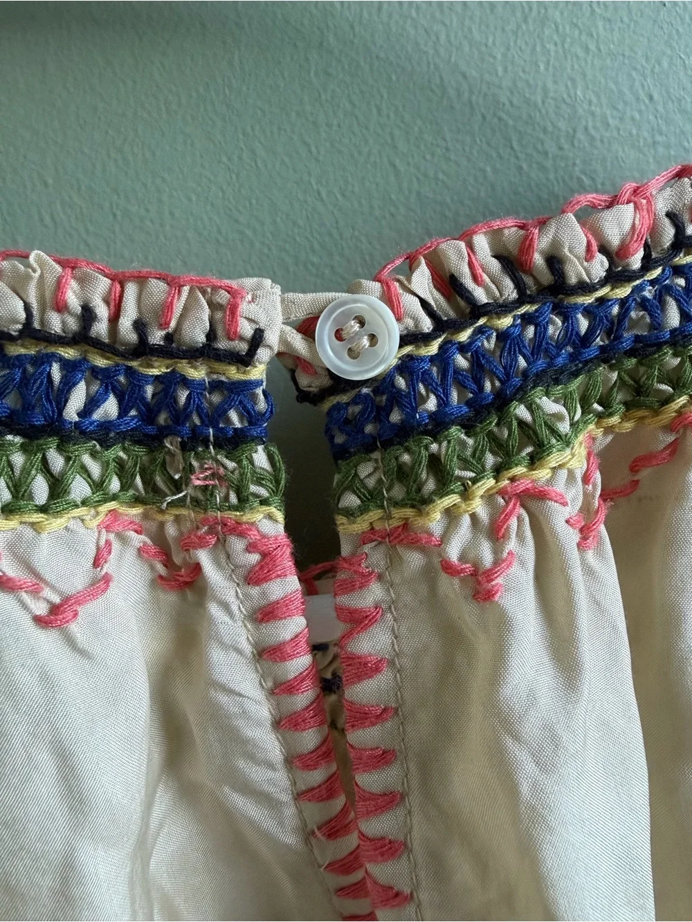 DÔEN Antonella top in Cream w/ Rainbow Smocking - S